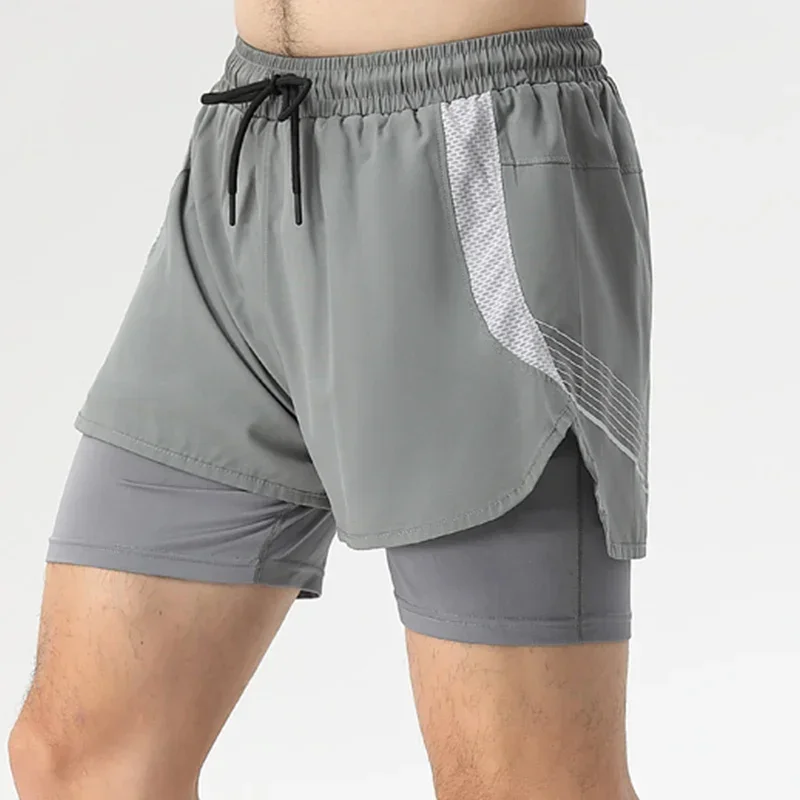 Pantaloncini da spiaggia a due piani da uomo 2 in 1 con tasca Pantaloni sportivi a compressione atletica per maratona Pantaloni corti da allenamento per corsa