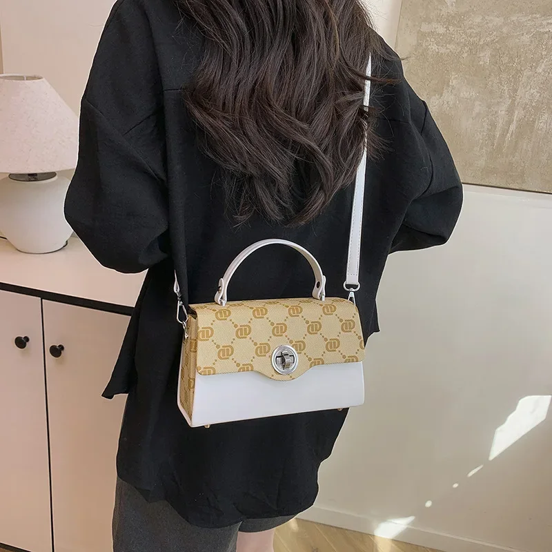 

2025 Women's Vintage Color Block Messenger Bag Spacious Single Compartment Handbag - New Arrival