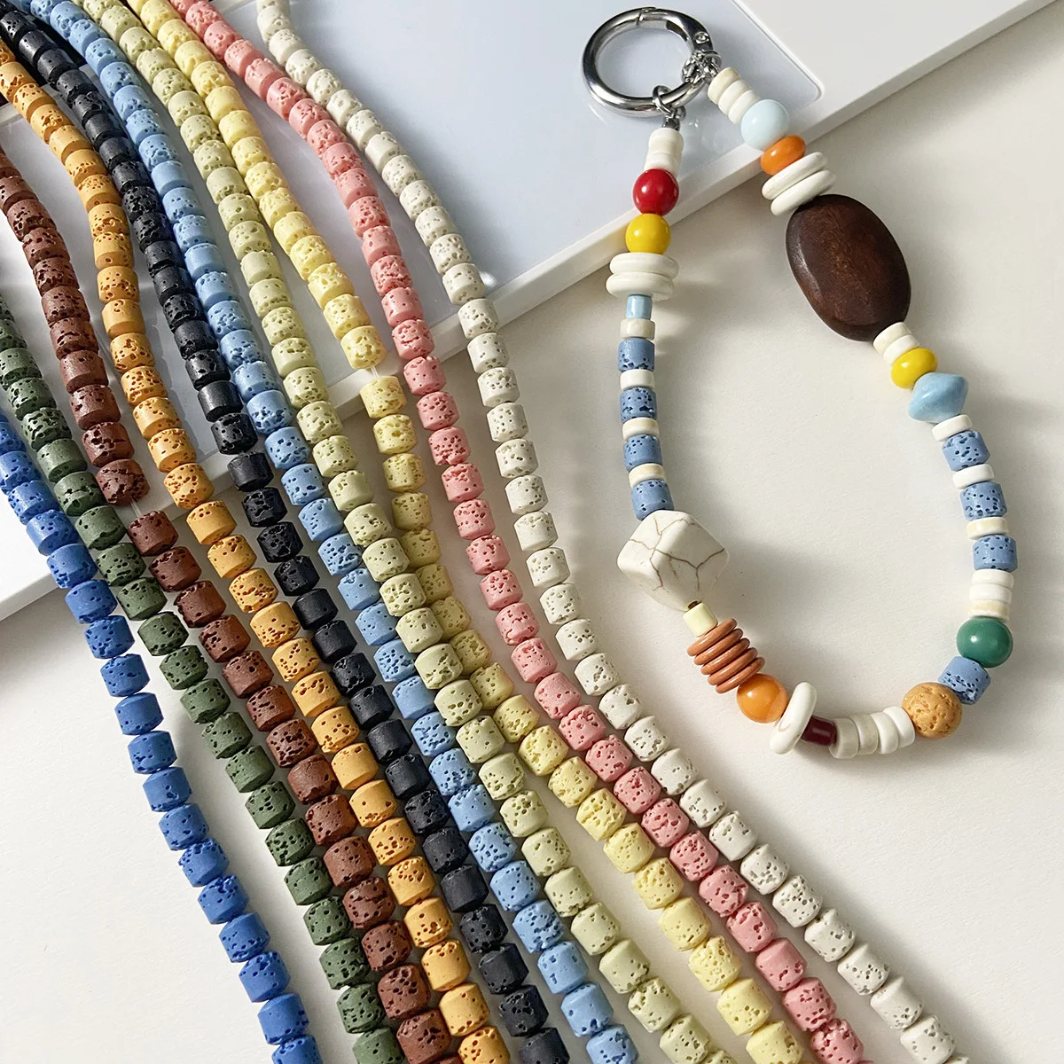 Perles de baril en pierre de lave volcanique naturelle, 6/8mm, perles colorées en vrac pour la fabrication de bijoux, accessoires de collier et de bracelet à bricoler soi-même, 1 chaîne