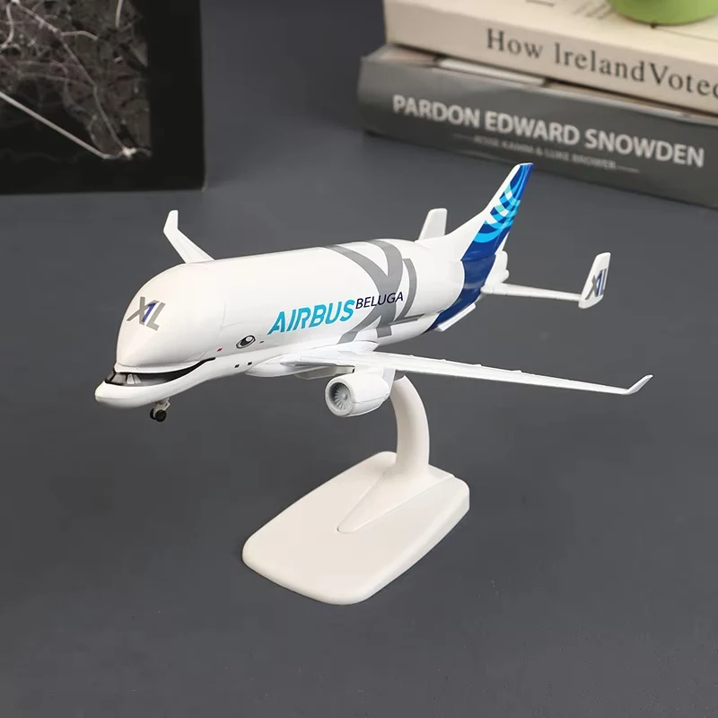 

20cm Large Transport Aircraft Decoration Alloy Airbus Beluga A300-600ST Aircraft Miniature Model Die-casting Collectible Gifts