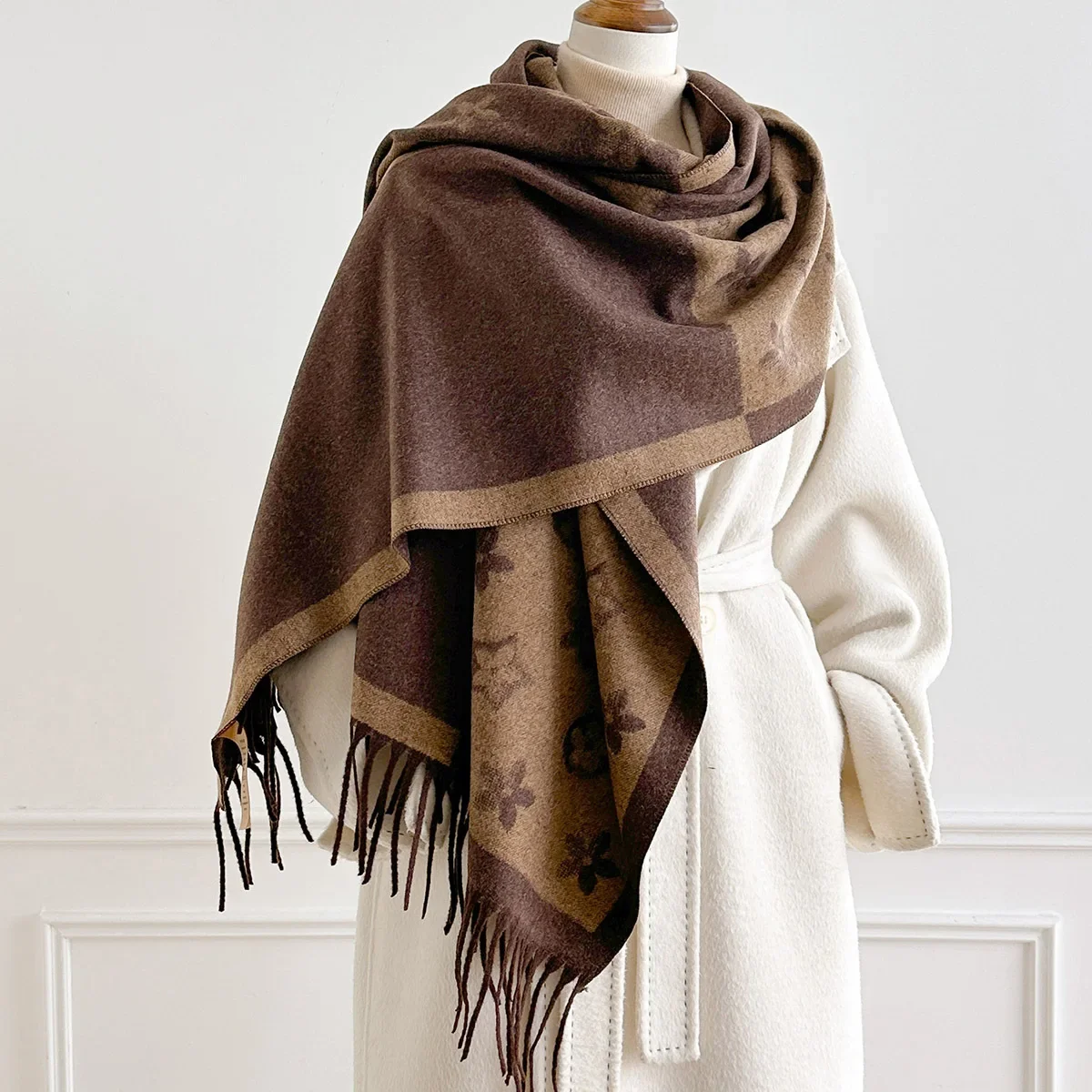 Winter Scarf Women Luxury Designer Print Female Shawl Wrap Elegant Poncho Lady Thick Warm Blanket Gift Echarpe Pashmina 2026