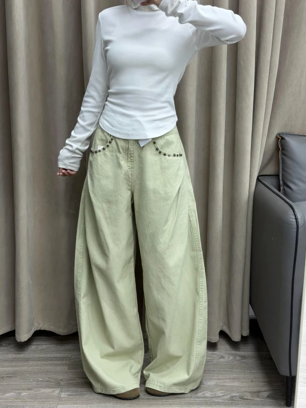 

American Style Washed Khaki Jeans Women Loose Fit Summer New Fashion Loose Feeling Jeans Rivet Detail Casual Wear