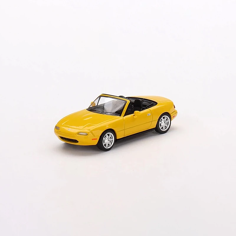 

MINIGT 1:64 Scale Mazda MX5 Roadster 393 Alloy Car Model