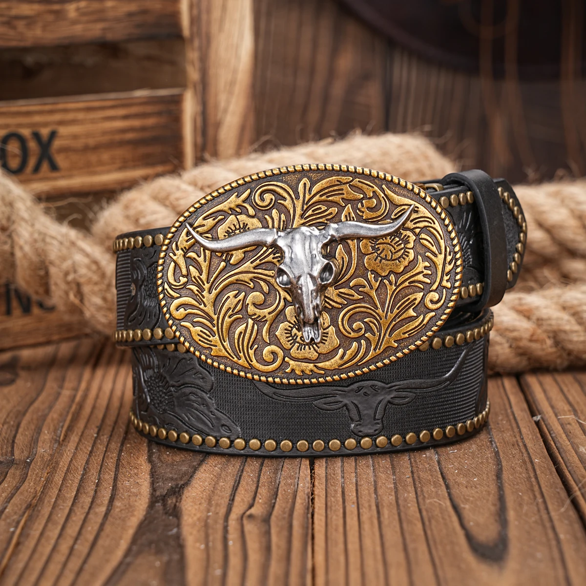 Western Cowboy PU Leather Belt - Men Waist Strap Bull Decoration Floral Engraved for Jeans