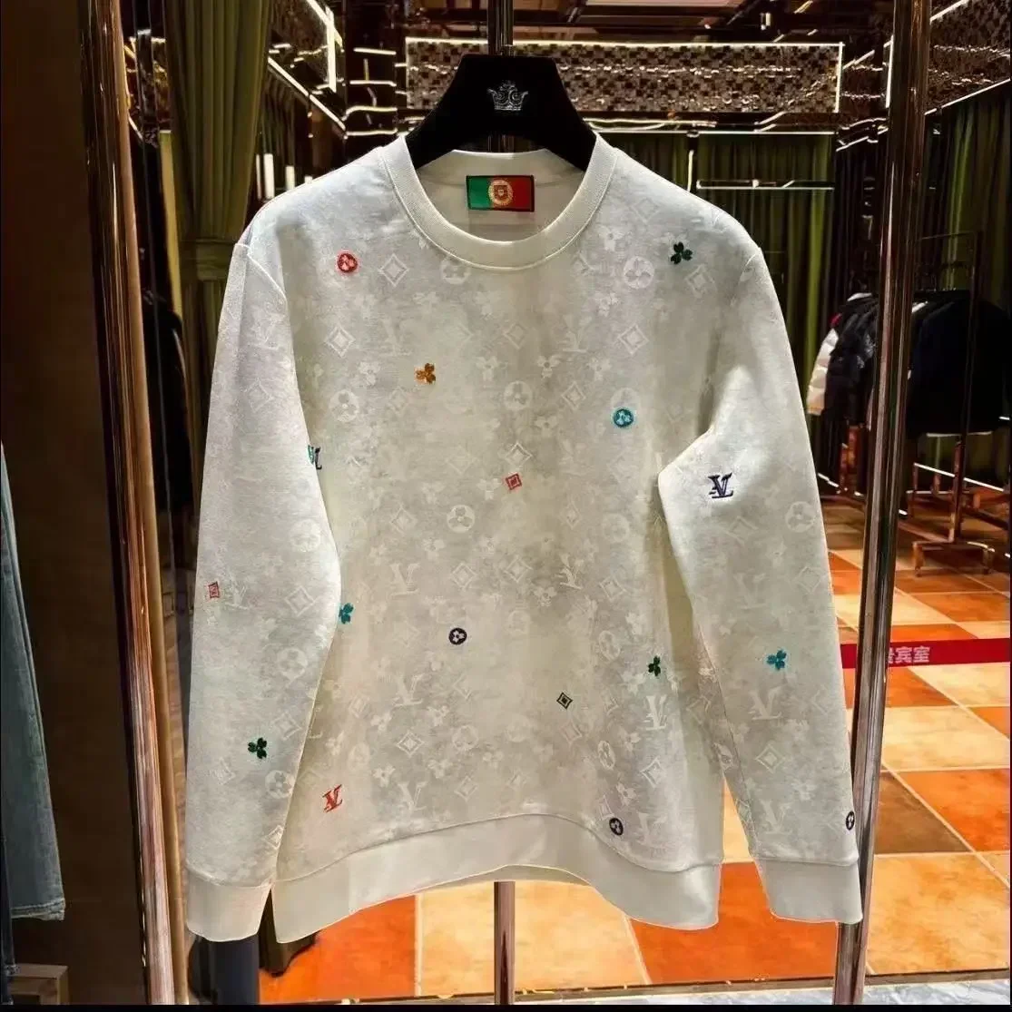 Spring and Autumn Men's New Round Neck Top Fashionable Personalized Printed Long Sleeve Handsome Versatile Large Size