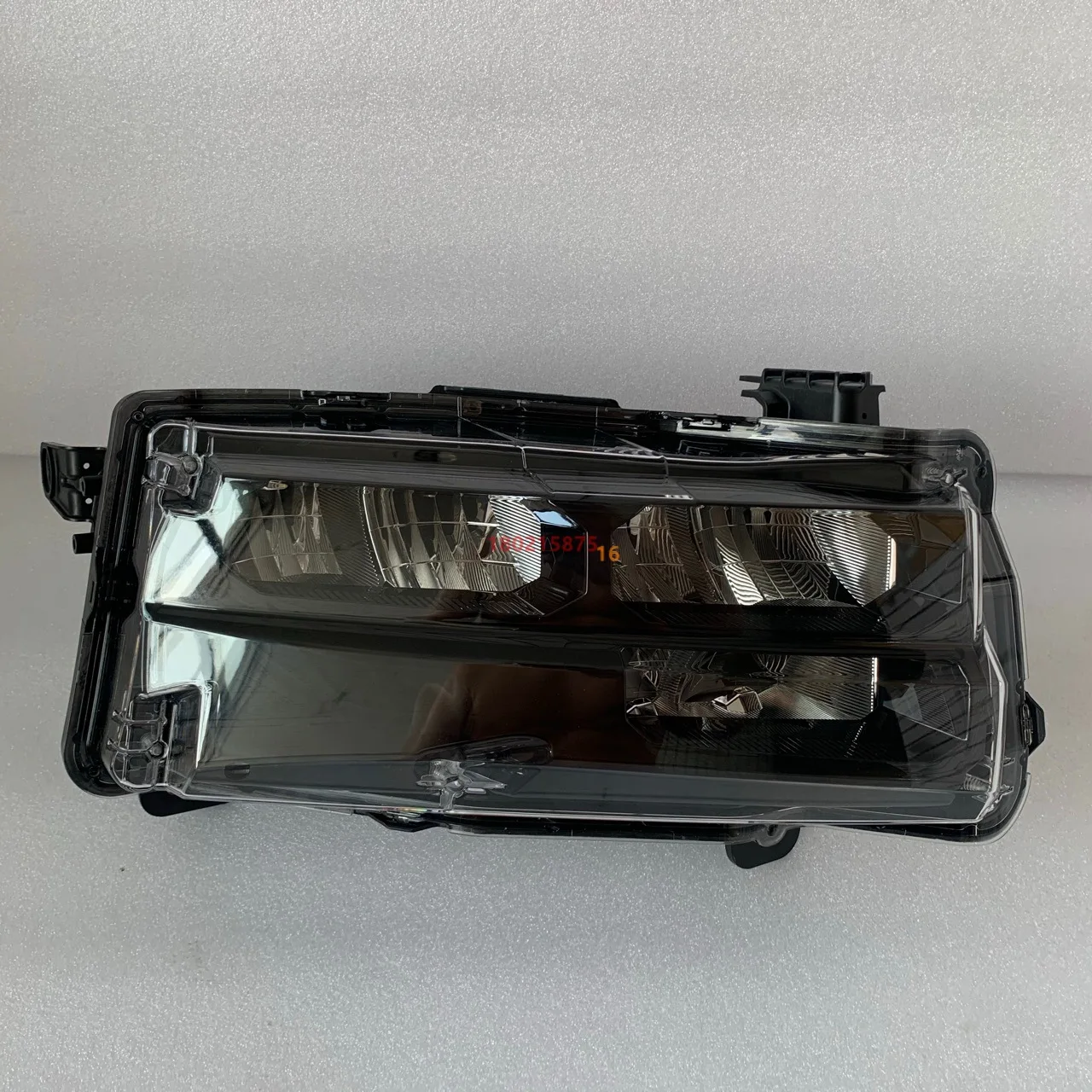 

Applicable To J, Geely Lynk&Co 06 Front Combination Headlight Assembly LED Left and Right Headlights 06 Headlights LYNK 06