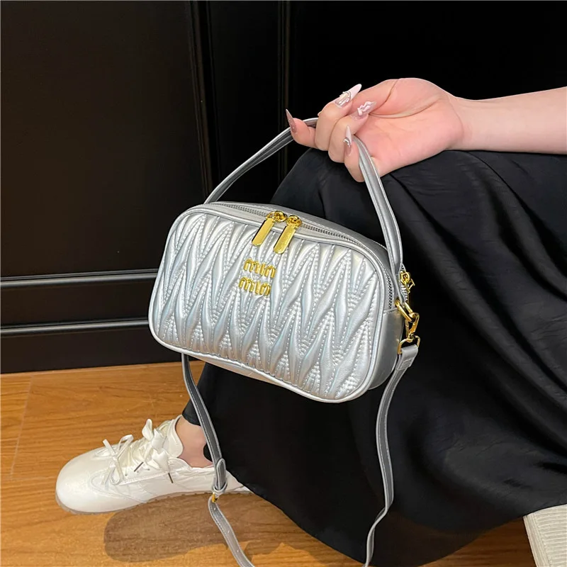 

2025 S/S Women‘s Luxury Wrinkled Shoulder Bag, Genuine Leather Multi-way Crossbody Purse, Vintage Chic Large Capacity Tote