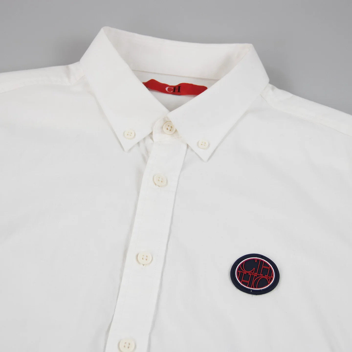 CH Men's White Oxford Short Sleeve Shirt Button Down Collar Circular Patch Logo Cotton Business Formal Casual Button Up Shirts - view 5