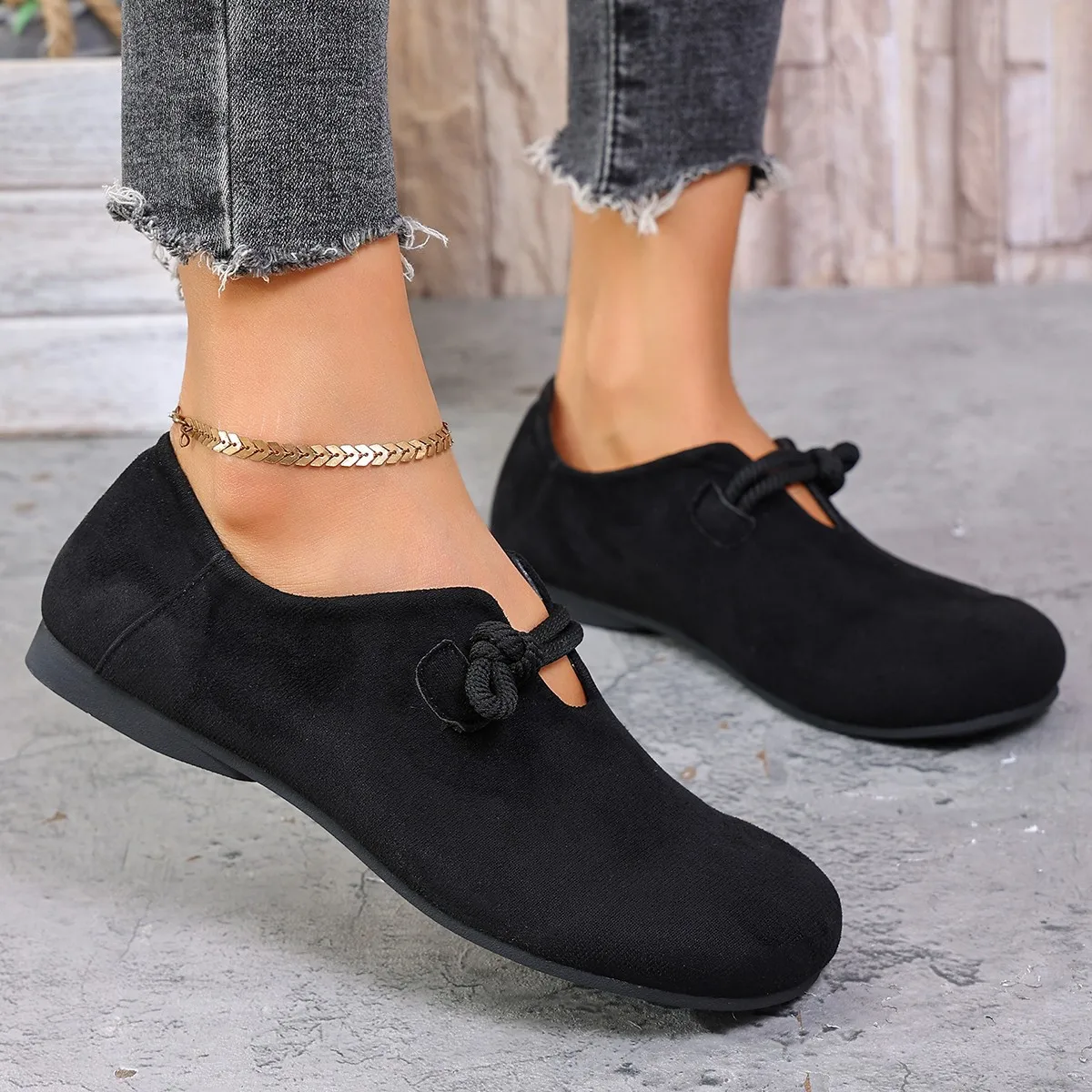 Large Size Women's Single 2026 Summer New European and American Style Round Head One Pedal All-inclusive Solid Color Flat Shoes