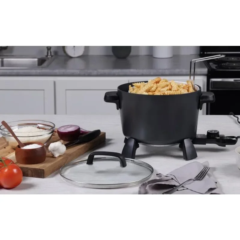 Presto Steamer and Fryer Multicooker Features Nonstick Surfaces Inside and Out for Nonstick Cooking and Easy Cleaning.