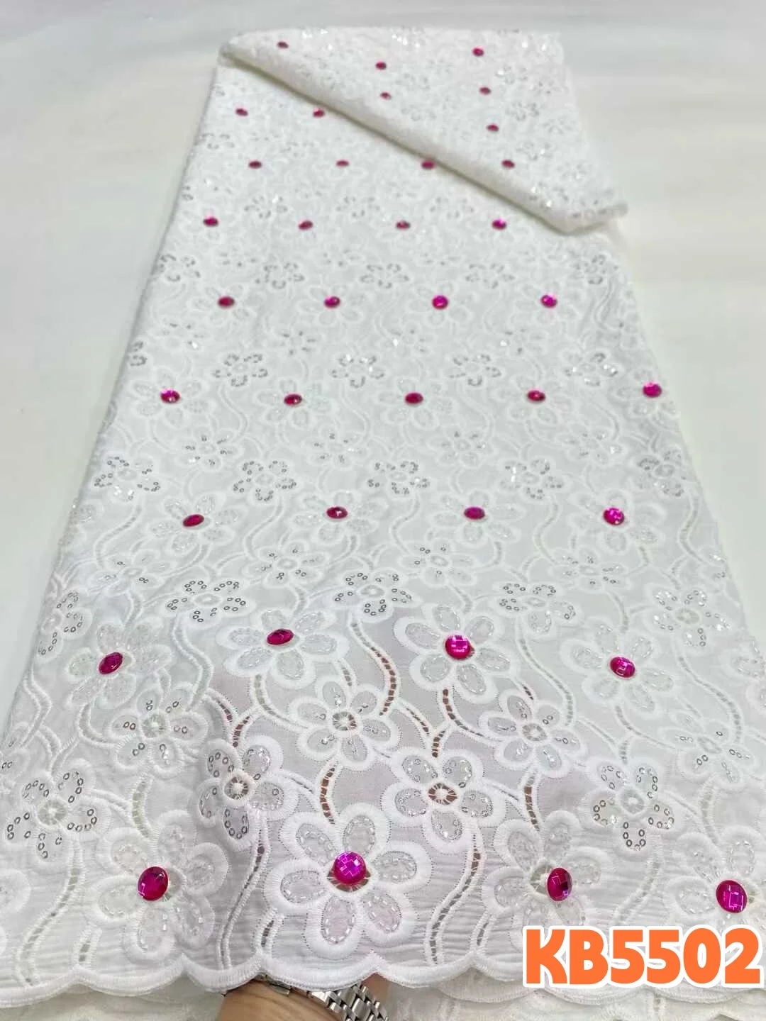 

Plastic Rhinestones White Hollow Chiffon Stones Beads French Mesh Lace Fabric 5 Yards Africa Evening Dresses For Weddings KB5502