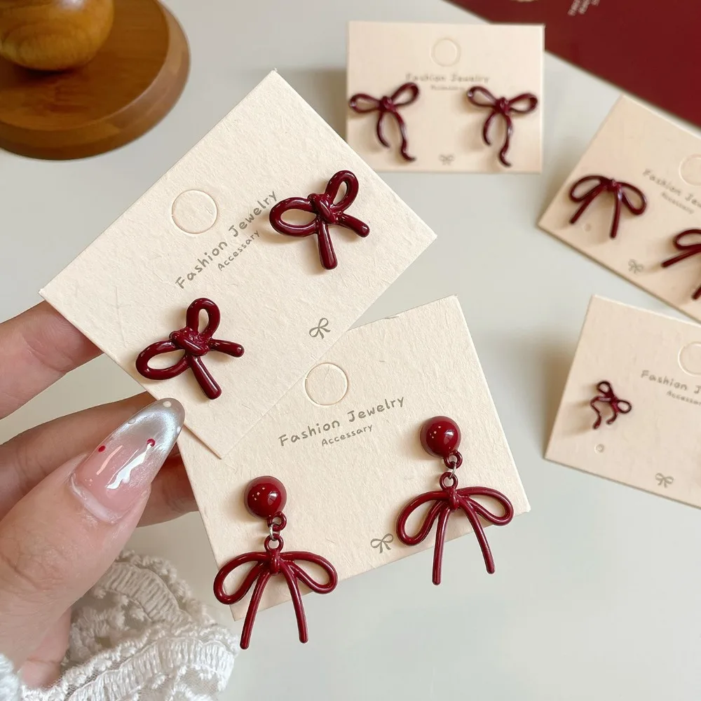 Retro Red Bowknot Stud Earrings Image 3