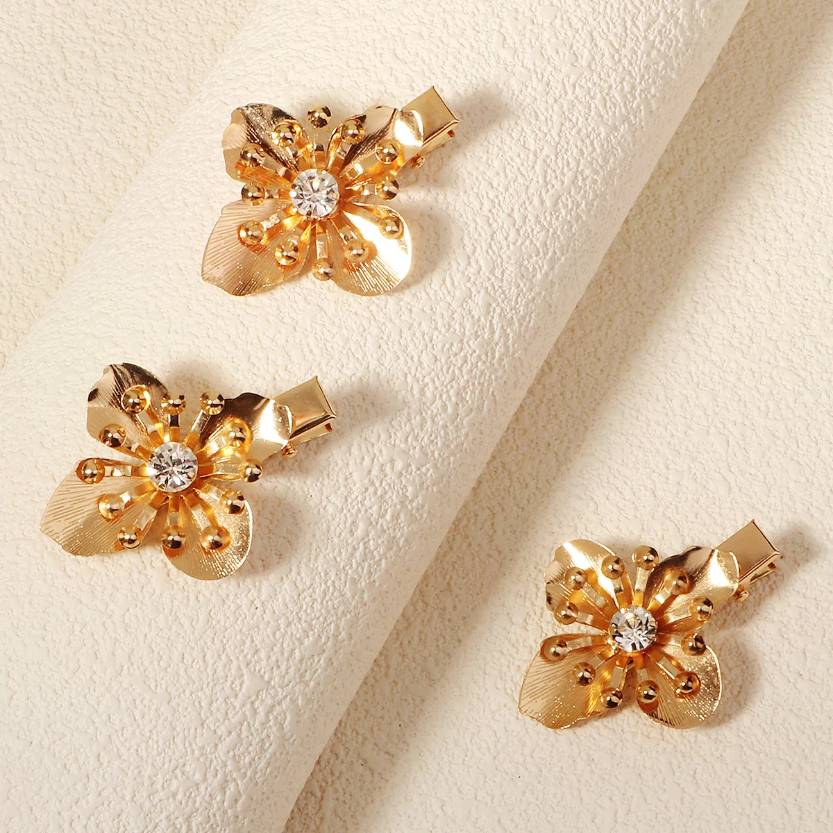 3PK Gold Alloy Metal Flower Hair Clips for Women and Girls Barrettes Set with Rhinestones Delicate Hair Clips Headdress Gift