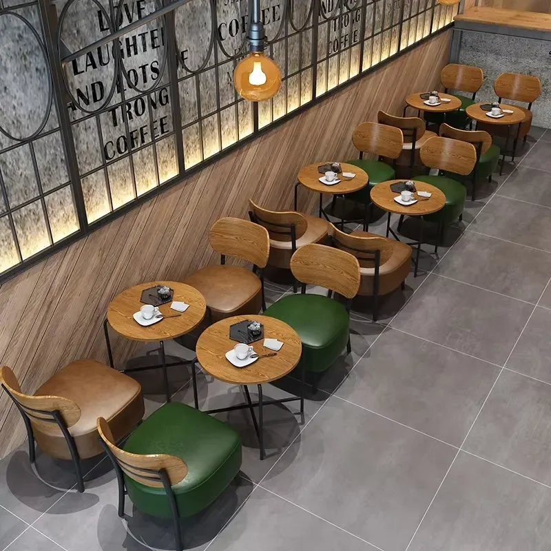 High Quality Wood Tables and Chairs Set for Dining Hotels Kitchens Cost-Effective Restaurant Furniture for Cafes Restaurants