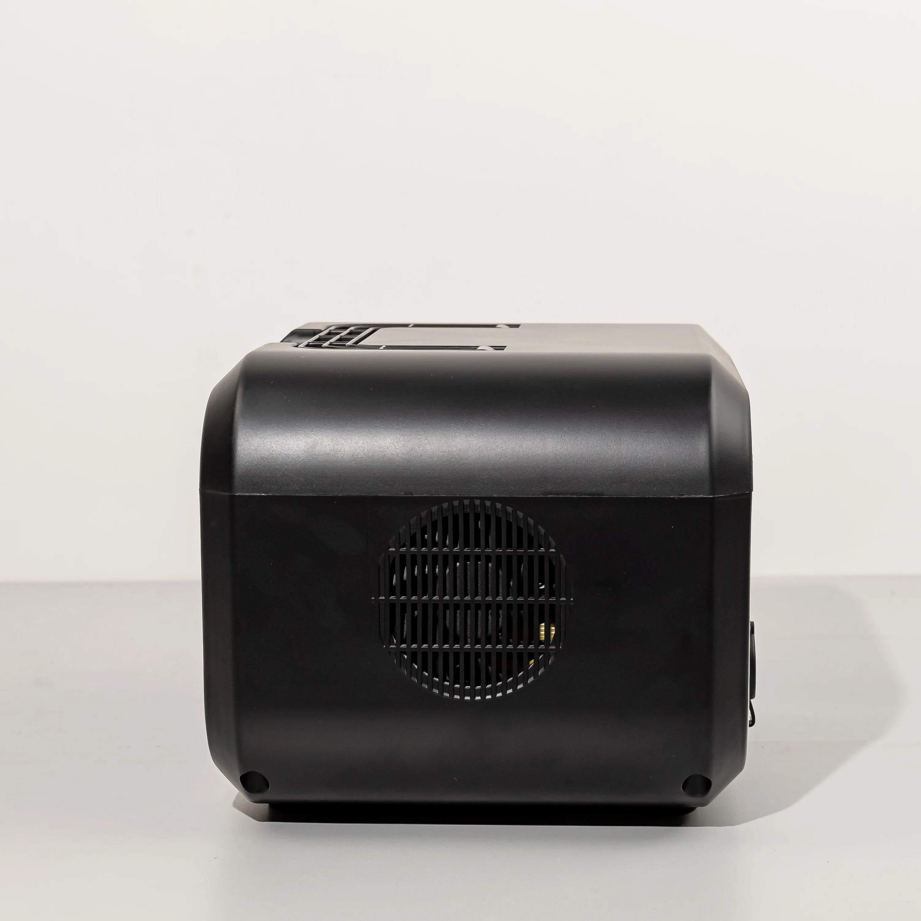 300W 500W 600W 1000W 1200W 1500W 2200W Outdoor Battery Mobile Power Bank