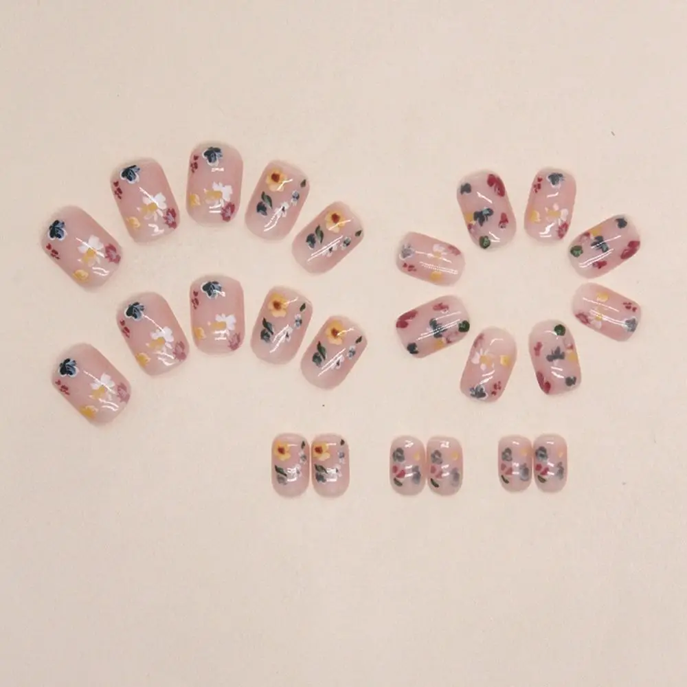 Fashion Short Round False Nails French Pink Silver Tiger Stripe Fake Nails Aurora Slices Full Cover Nail Tips for DIY