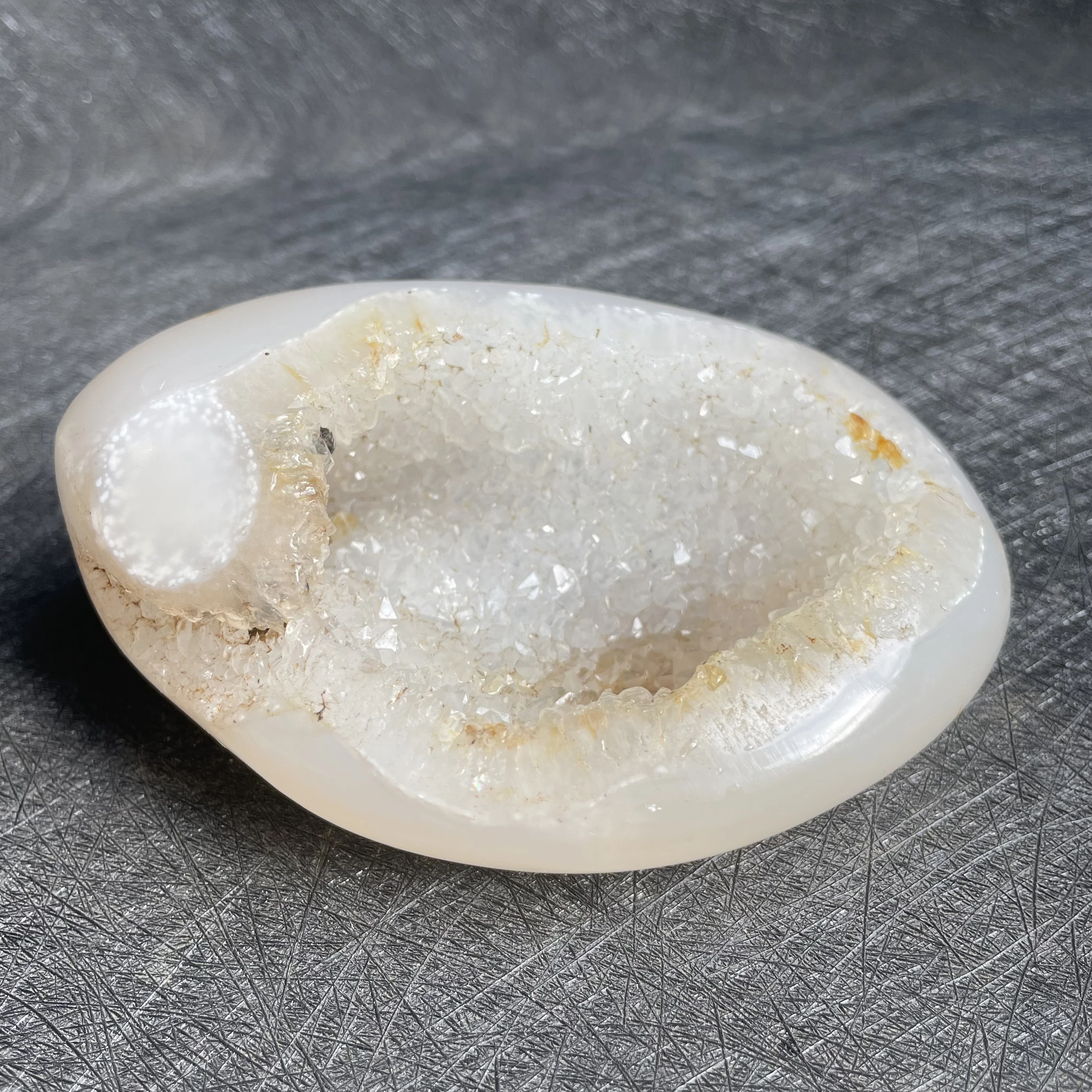 305g Natural Carnelian Stone Agate Geode Home Decoration Rough Polished Quartz Crystal Healing