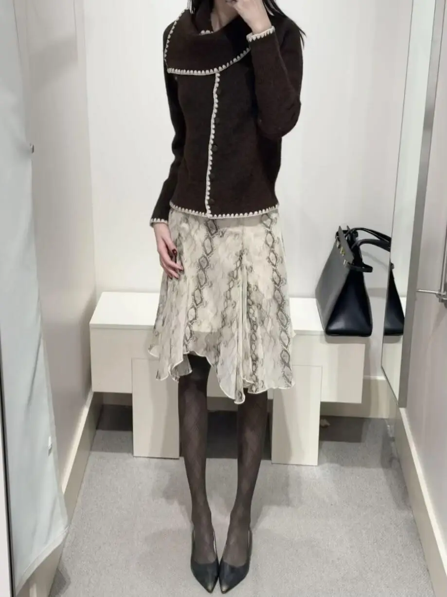 American Style Retro Snake Print Asymmetrical  Skirt for Women Casual Polyester Fiber High Waist A-Line Skirt