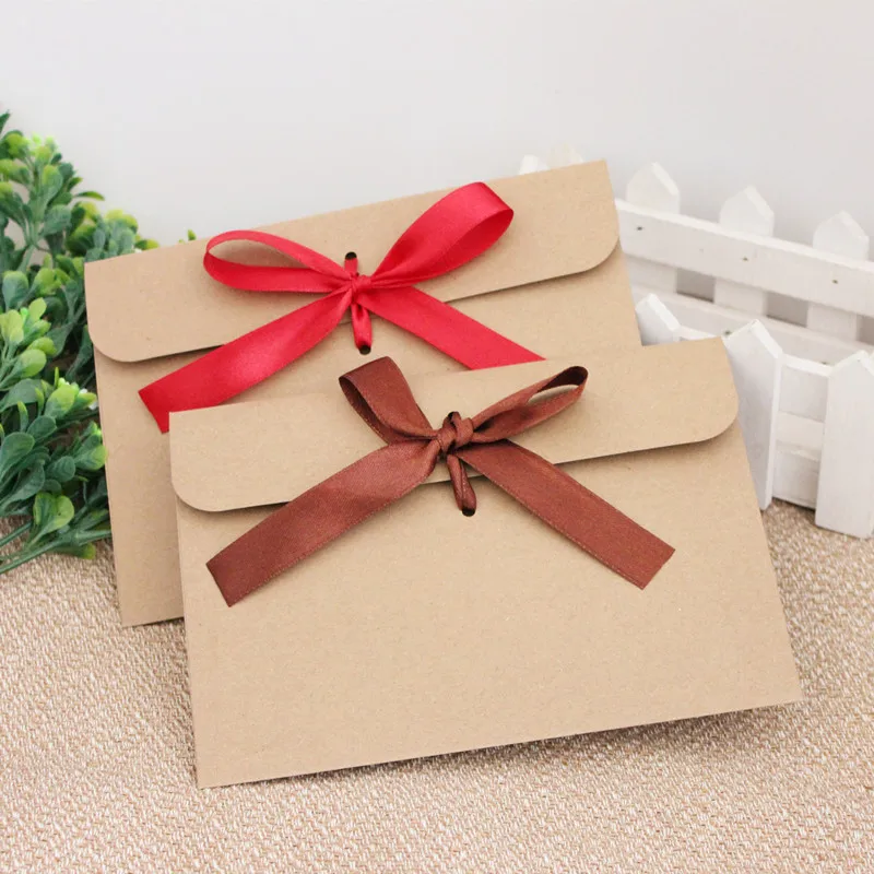 10Pcs Retro Kraft Envelope Bags Ribbon Bow CD Holder Greeting Card Gift Packaging for Wedding Birthday Festival Favors