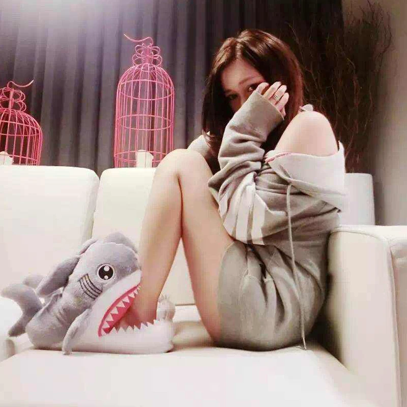 Korean style cartoon plush shark slippers for men women, super fluffy soft as clouds, cute warm flat heel house slippers,winter