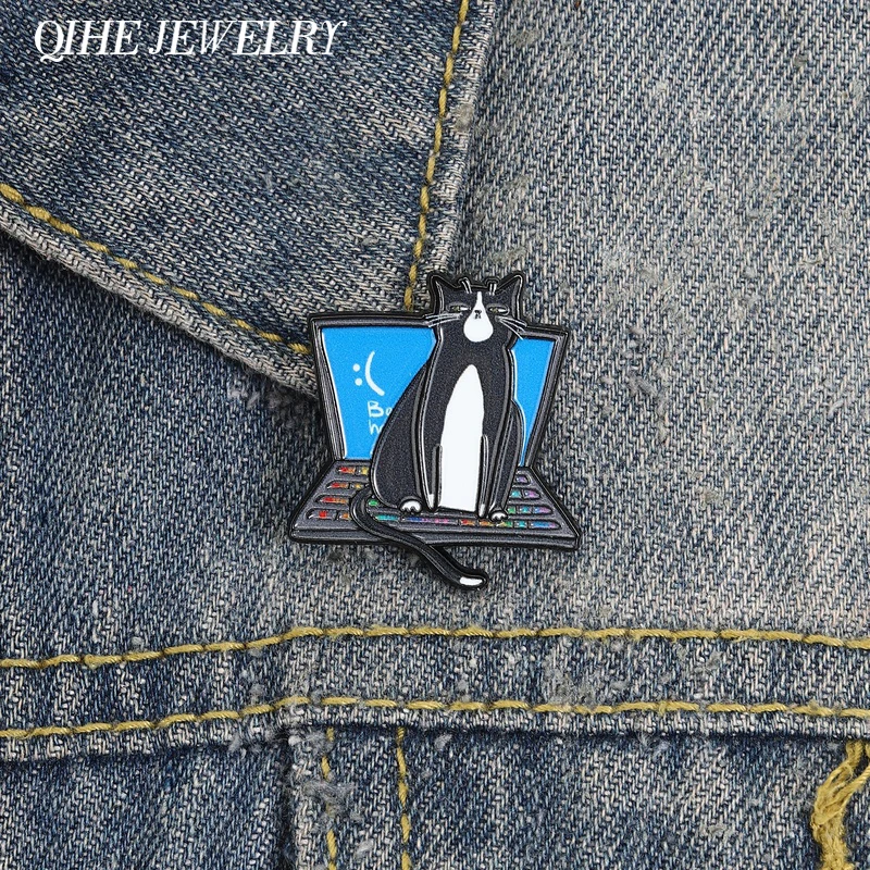 Office Humor Tired Cat & Computer Enamel Pin Fun Office Work Cat Metal Brooch Bag Lapel Badge Fashion Jewelry Gift for Friends