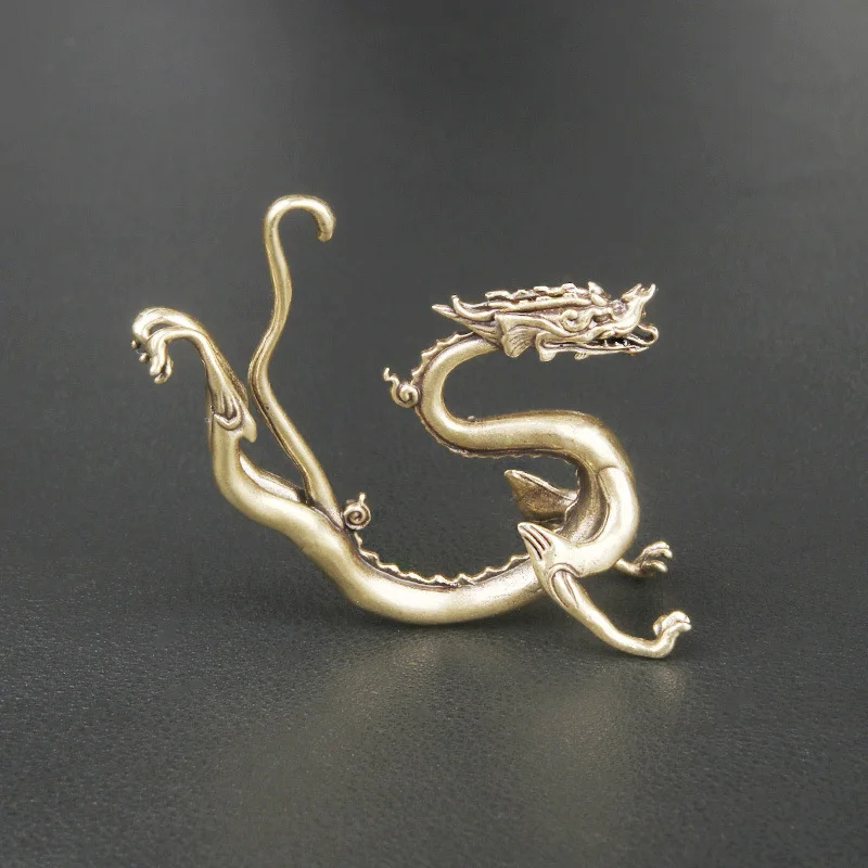 Brass Chi Long tabletop ornament, walking dragon zodiac dragon imitation antique handicraft cultural and antique collection, old