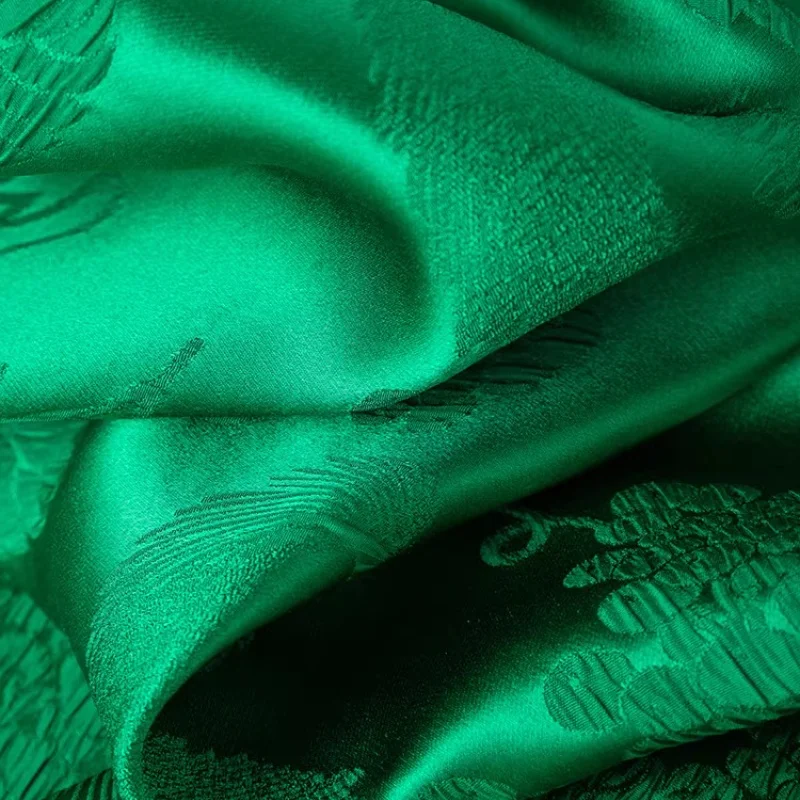 Birdtree 夏 28 ミリメートル 50% マルベリーシルクドレス、女性ジャカードサテン半袖バイアスカットソリッドカラースカート、2025 新 D56429JF