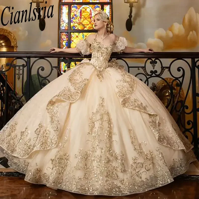 Champagne Spaghetti Strap Ruffles Bow Quinceanera Dresses Ball Gown Sequin Appliques Lace Corset Vestidos De XV Anos