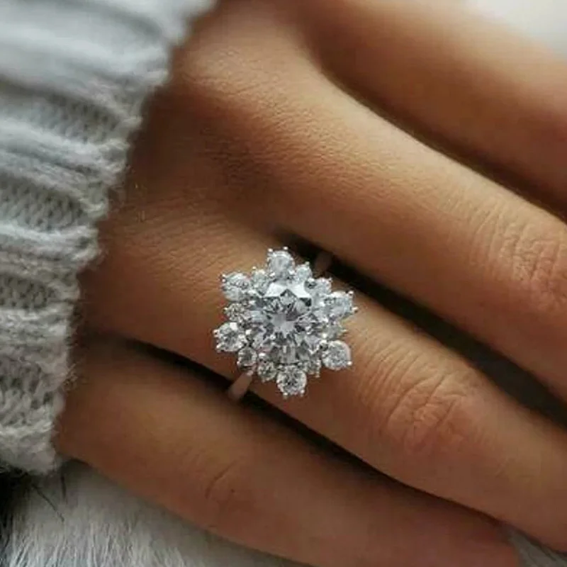 CAOSHI Dazzling Cubic Zirconia Finger Ring Lady Engagement Ceremony Jewelry Snowflake Shape Design Accessories for Wedding Party