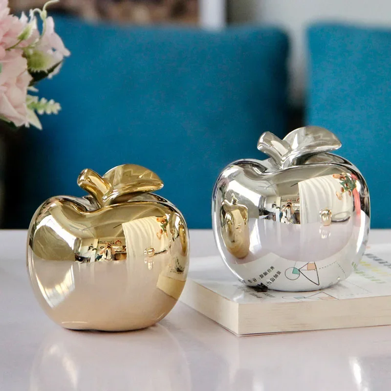 1 pcs Ceramic Golden Apple Figurines for Interior Europe Fruit Decoration Ornaments Home Office Desktop Decor Accessories