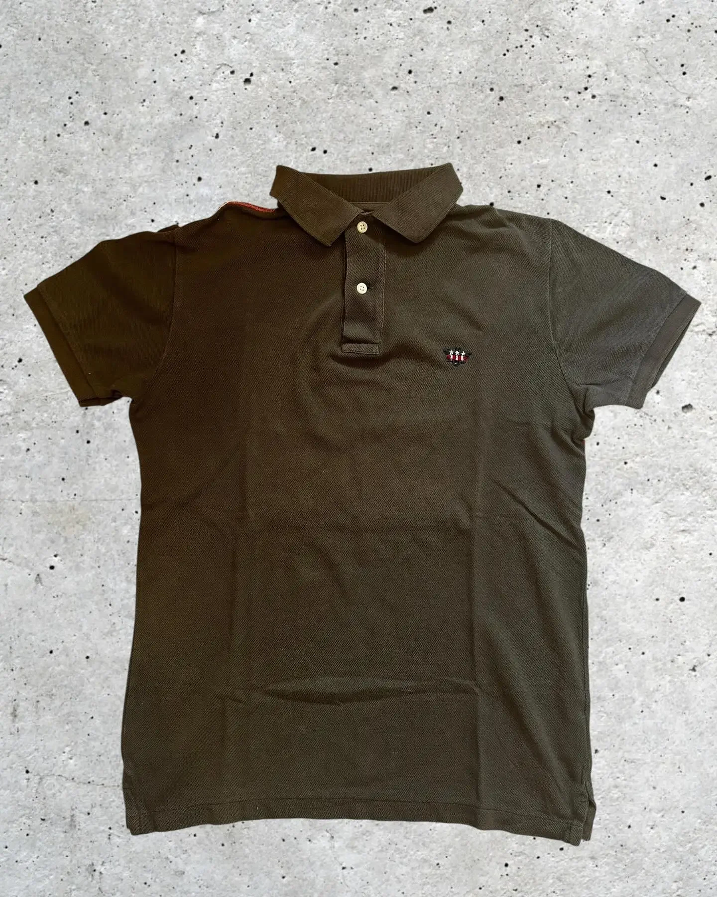 قميص بولو كلاسيكي مطبوع بتصميم العلم الأمريكي القديم Y2K تي شيرت صيفي على طراز الهيب هوب على الطراز القوطي للزوجين