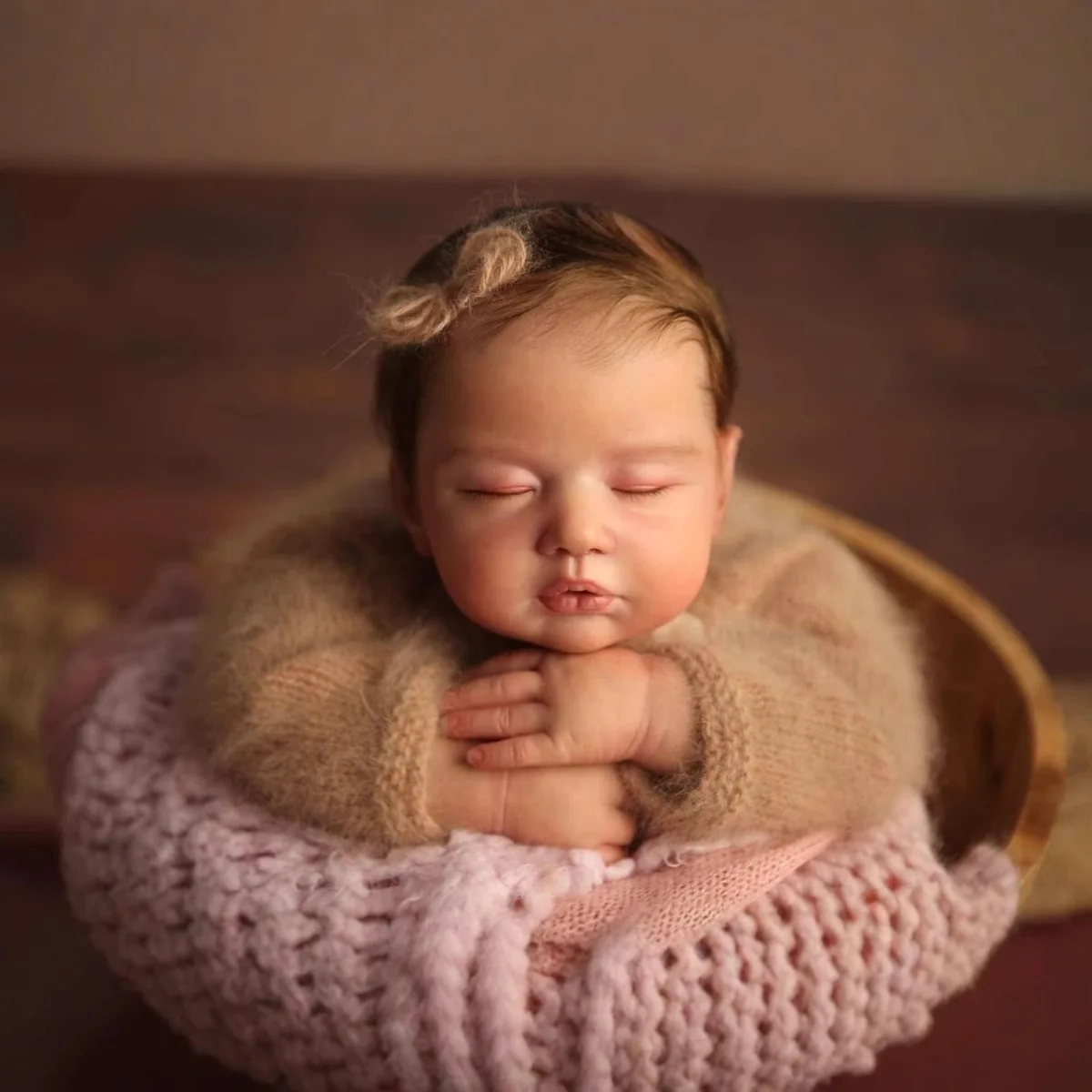 Lifelike Sleeping Reborn Baby Doll Collectible Art Toy Realistic Newborn Doll Soft Body Silicone Bebe Detailed Painting Toys