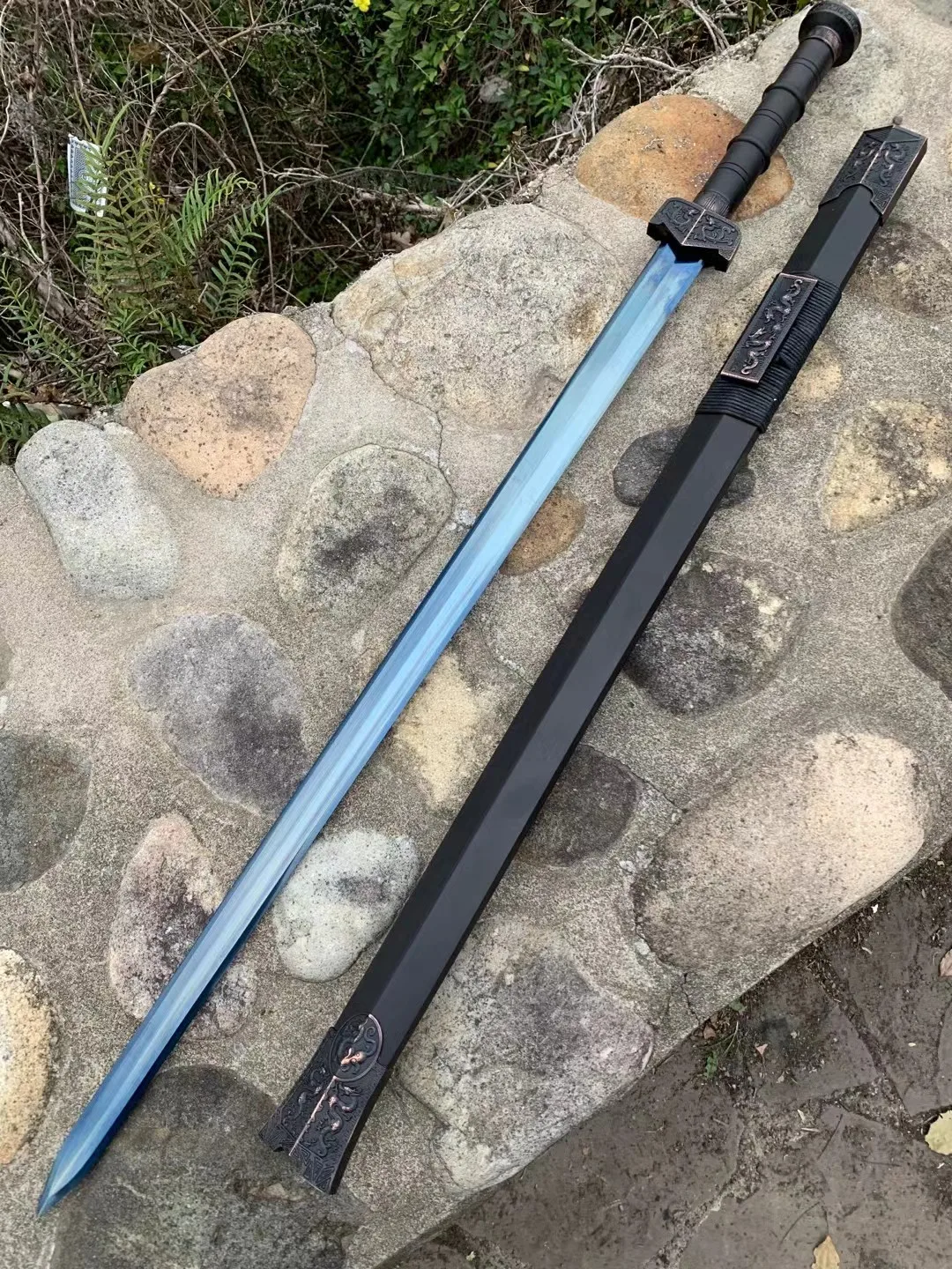 Handmade Han Sword Jian Blade Carbon Steel Emperor Edged Ancient Beast Dragon Wood Scabbard - view 2