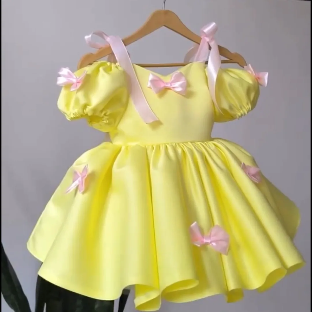 Yellow Princess Dress with Puff Sleeves and Bow for Baby Girls' First Birthday Party