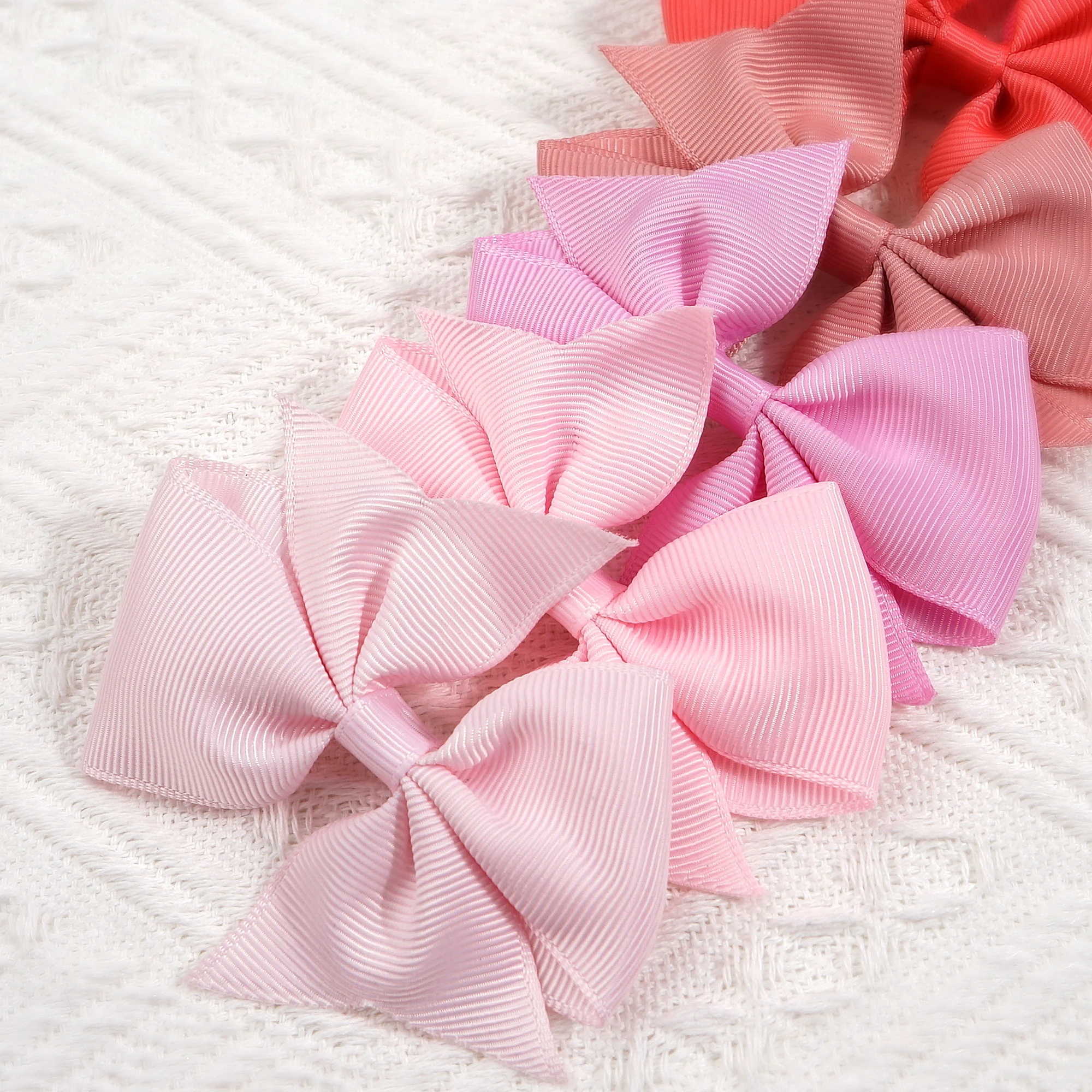 15pairs/30Pcs Hair Bows for Girls 3.5 Inch Grosgrain Ribbon Hair Bows Metal Hair Clips Barrettes Hair Accessories for Baby Girls