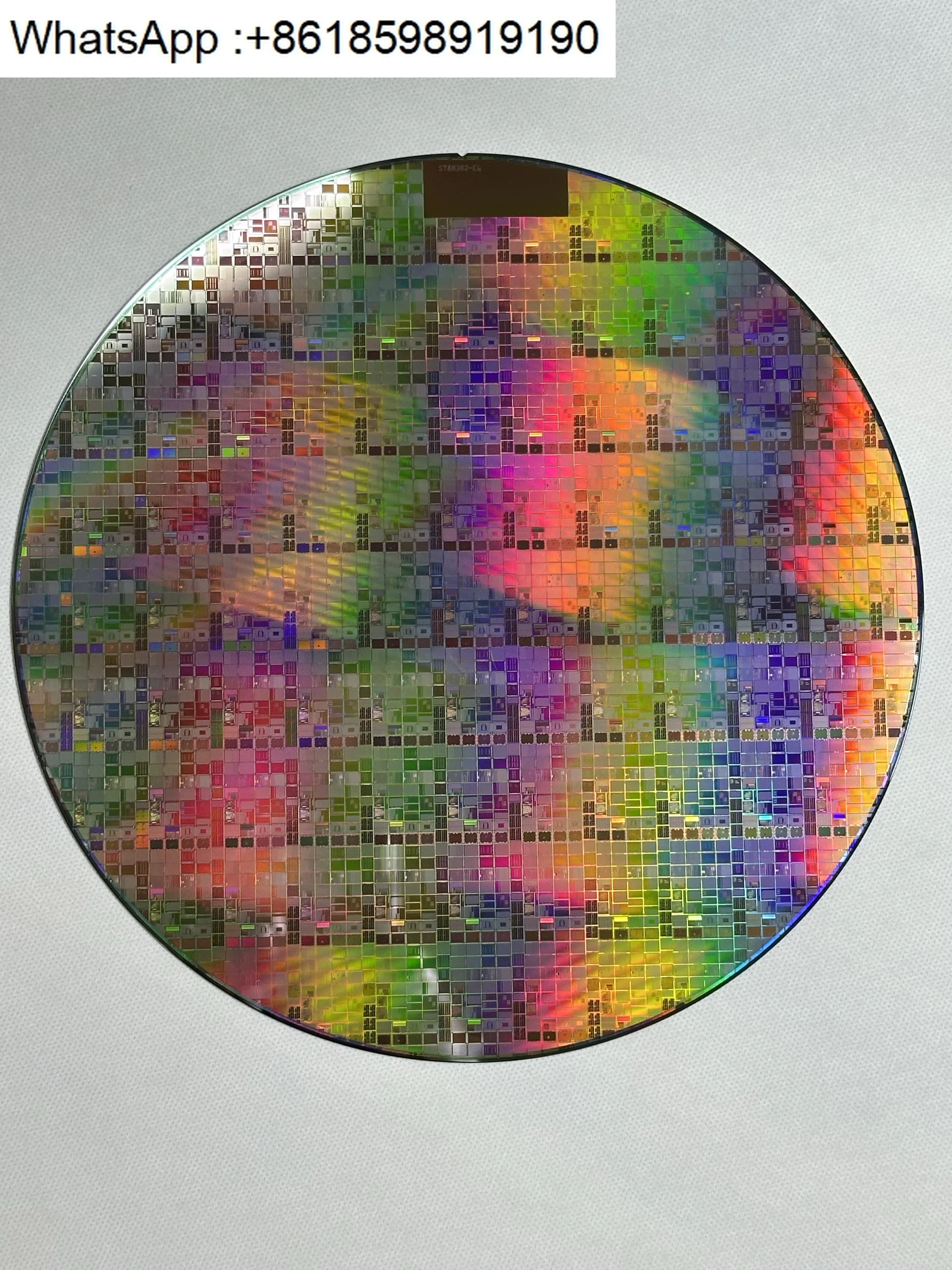 Wafer silicon 8-inch 12-inch integrated circuit lithography chip circuit chip, display debugging equipment.