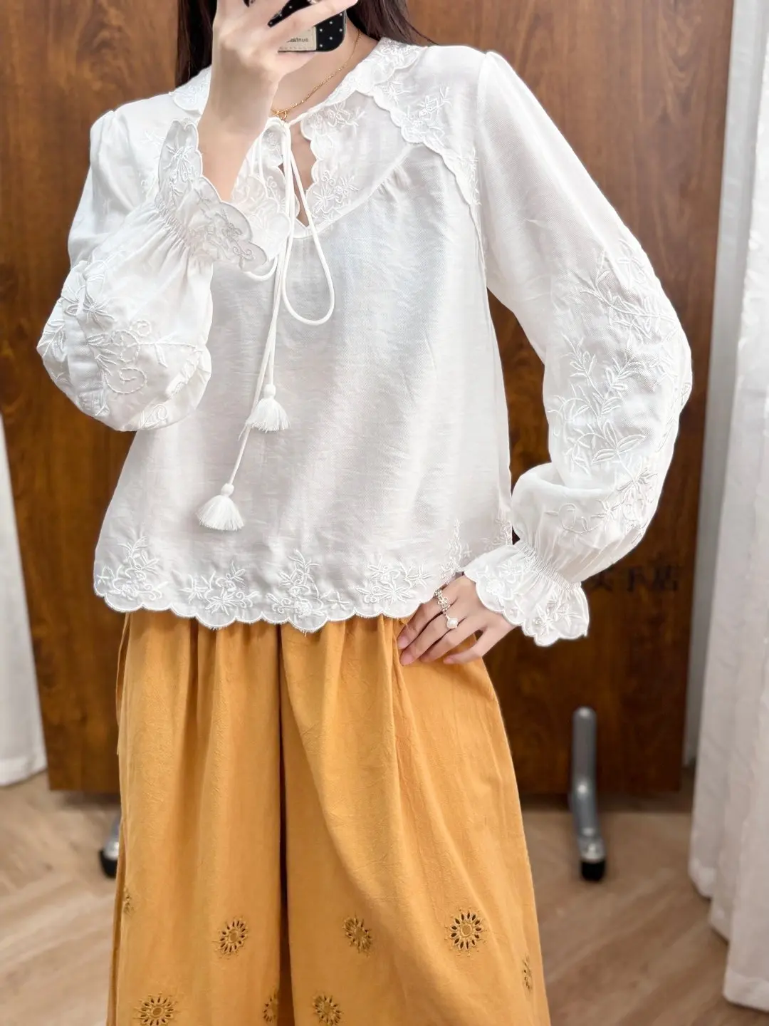 Romantic Style 2026 New Arrival Embroidered Lap Bow Lace-up Shirt Women's Puff Sleeve Light Mature Elegant Top