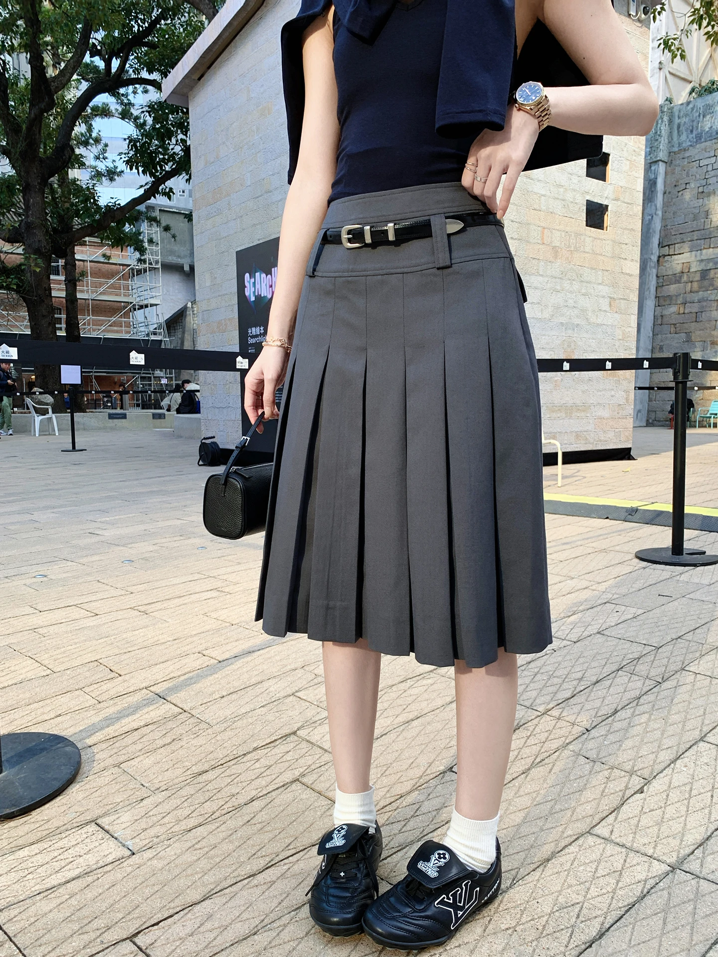 

Юбка-миди EKOOL с высокой талией в деловом стиле, женская, весенняя новинка, свободная, универсальная, стройнящая, А-силуэт, плиссированная