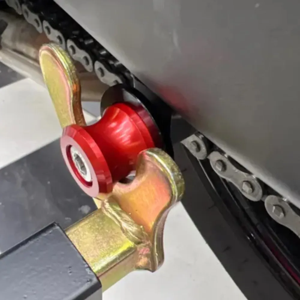 

FOR CFMOTO 675NK 675 SR SR-R 675SS 675SR-R IBEX 800 T S 450MT IBEX 450 250CLC Motorcycle Swingarm Spools Stand Screws Sliders