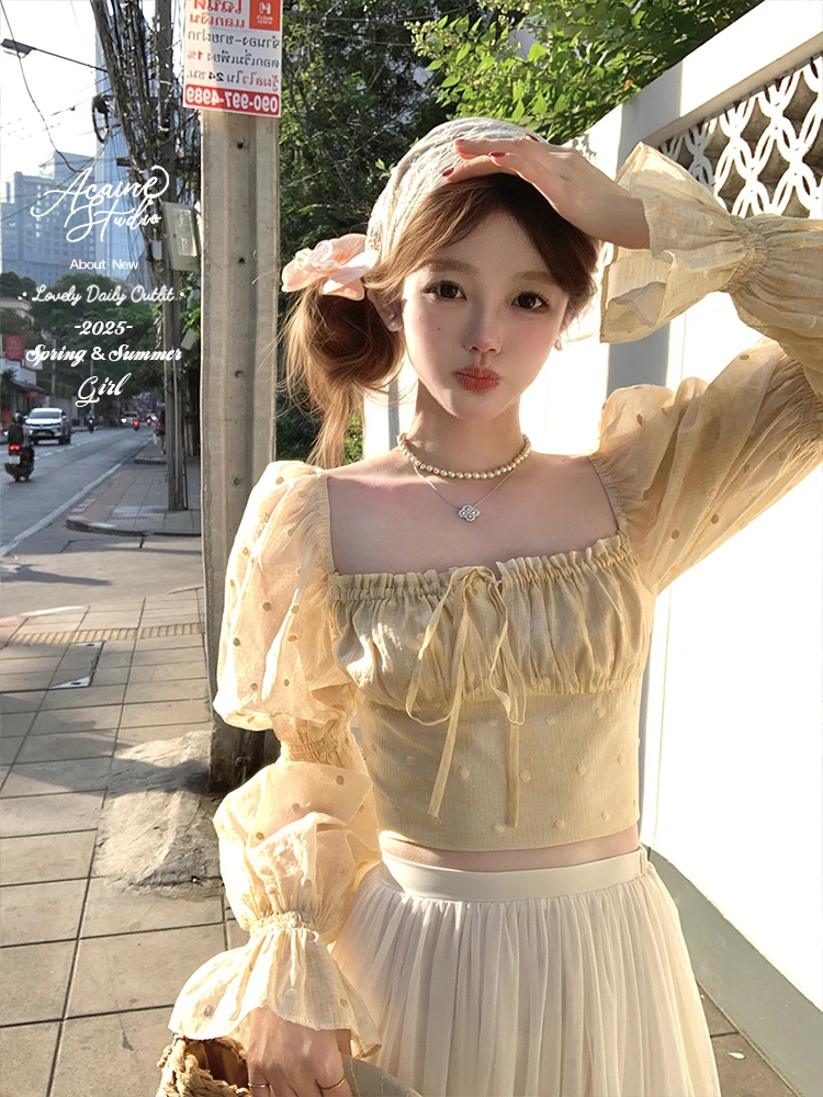 

Acaine Summer irt Women's ort Sle Polka Dot Bell Sve Square Collar Salted Milk Jelly Yellow Color Slim Fit Top