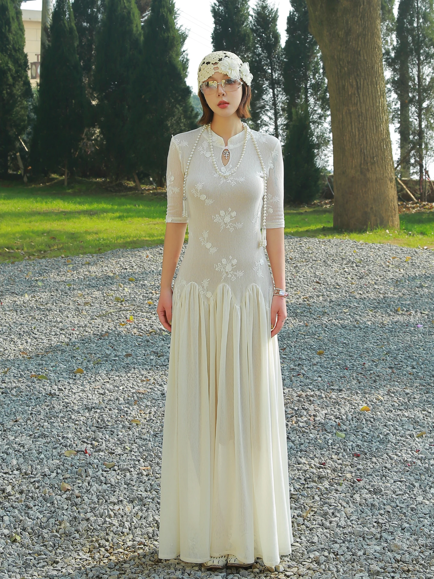

DIDI DESIGN 2026 White Moonlight Heavy Embroidery Knitted Dress New Chinese Style Reformed A-Line Skirt Casual Wear