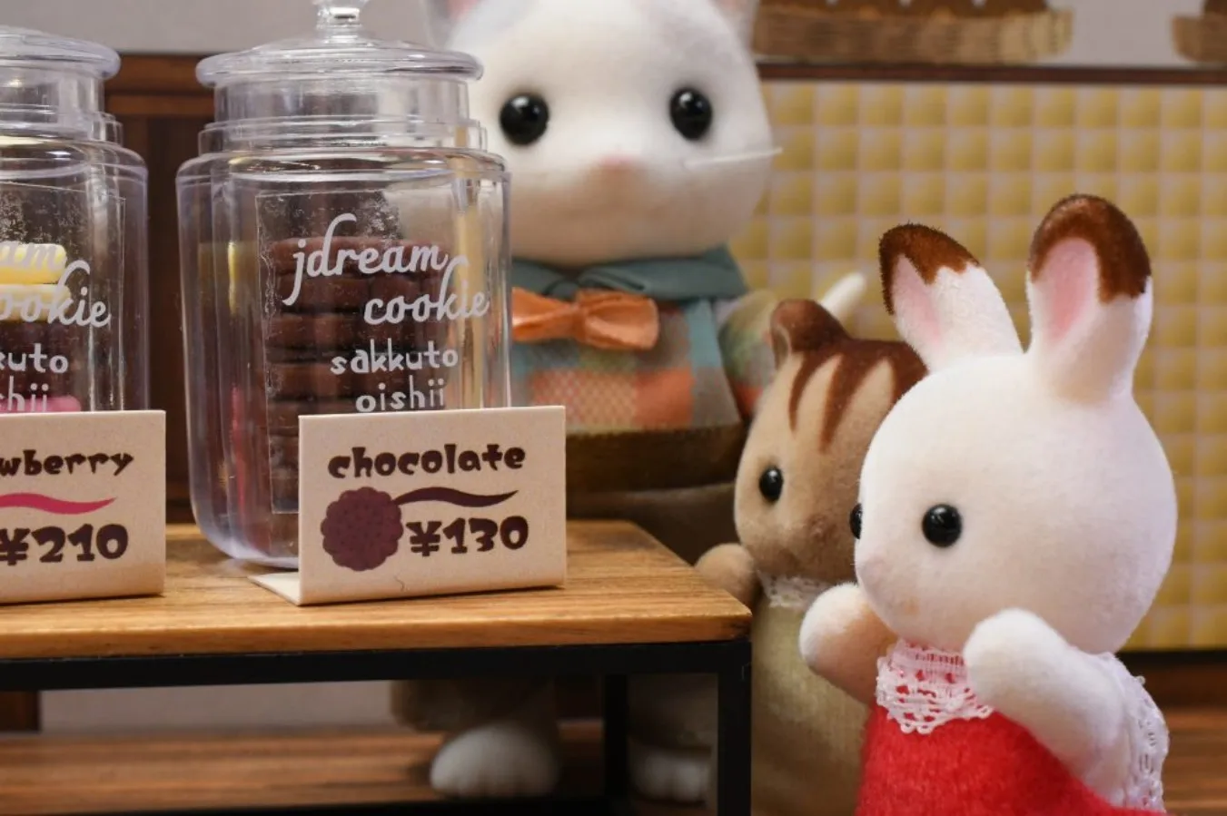 J.Dream capsule toys cute kawaii cookie shop mascot caramel butter chocolate taste biscuit jar dollhouse miniatures