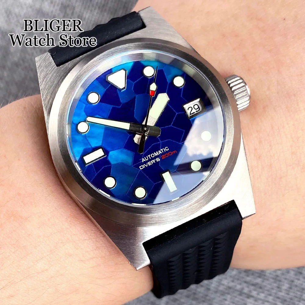 

200M Water Resistent NH35A 38MM Diver Watch Men Green Blue Black Dial Luminous AR Sapphire Crystal Rubber Band Black