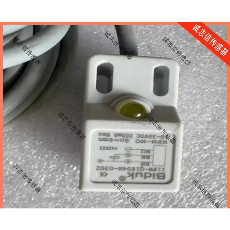 Biduk proximity switch I1PN-Q1808N-O3U2 I1PN-Q1804P-O3U2 square sensor