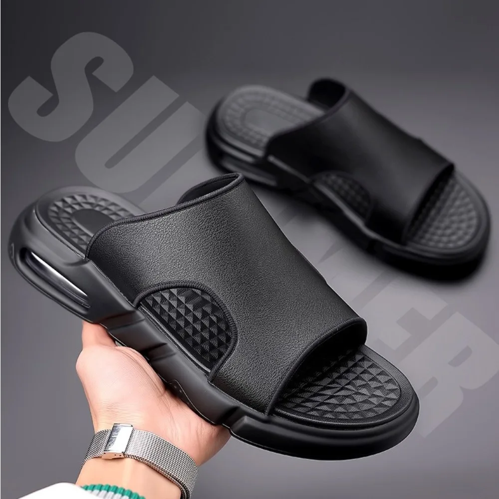 

Mens Slippers 2025 Summer New Leather Soft-soled Non-slip Deodorant Breathable Beach Shoes Casual Trend Outer Wear Cool Slippers