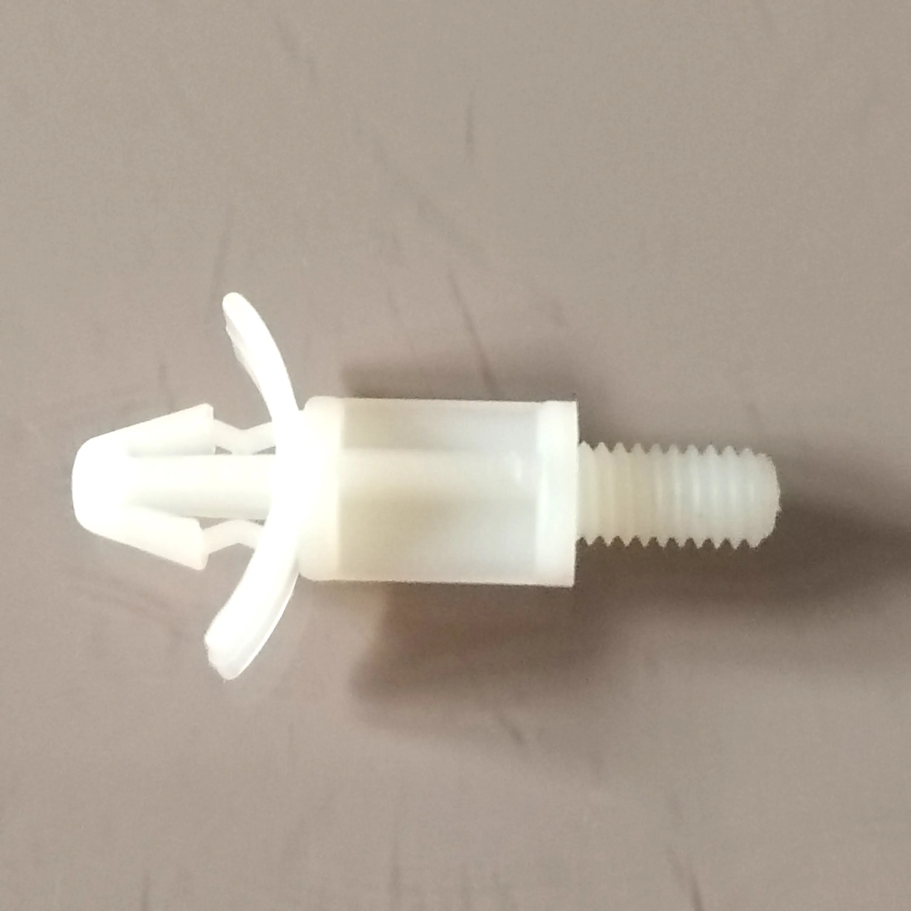 100Pcs nylon Spacer Standoff M4 Thread plastic Abstandsalter fixed clips Snap-In Posts 4.0-4.5mm Hole diameter