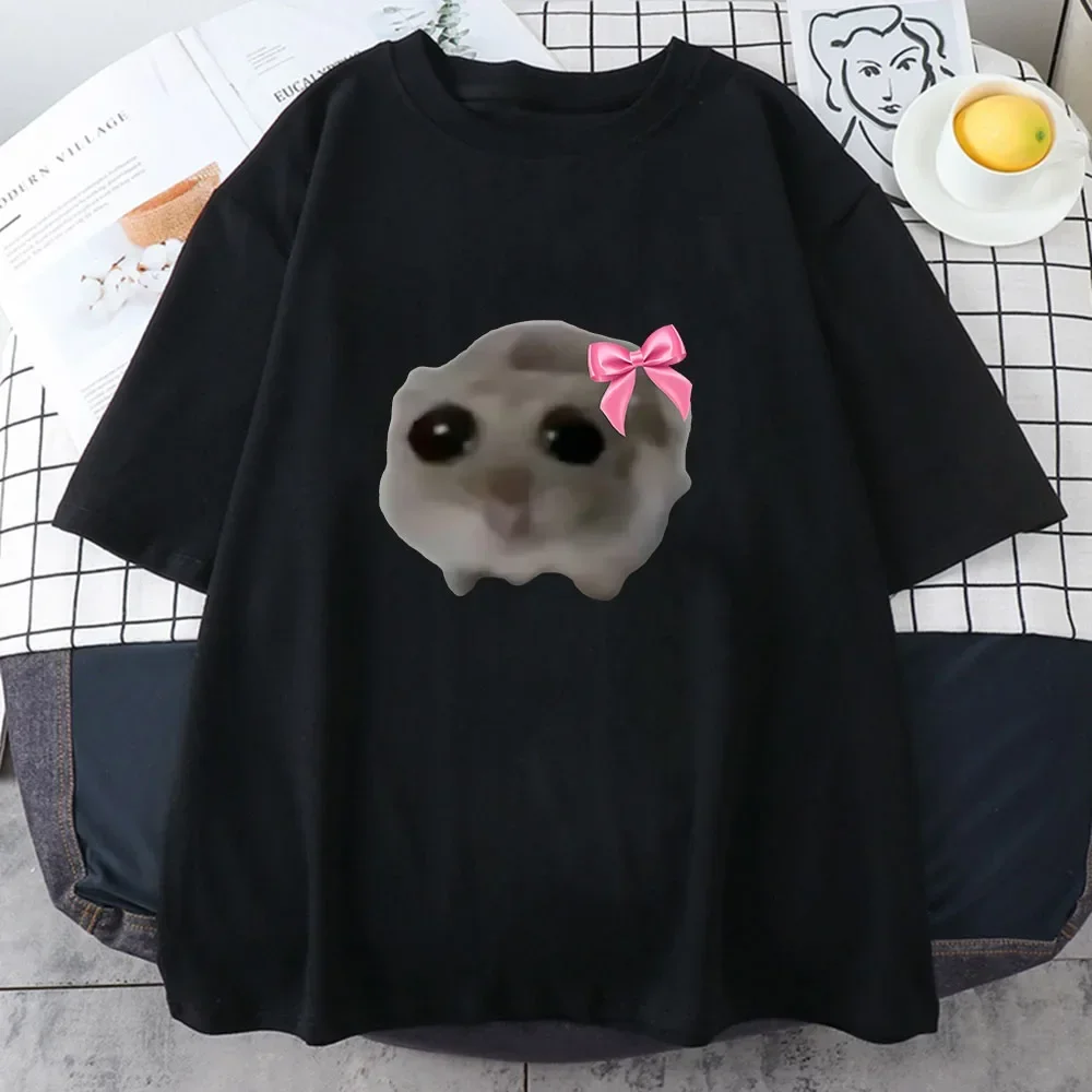 2025 Sad Hamster Tshirt Cartoon Graphic Printed Tee-shirt Pink Summer Comfortable Tshirt Streetwear Short Sleeve Women Men Tee