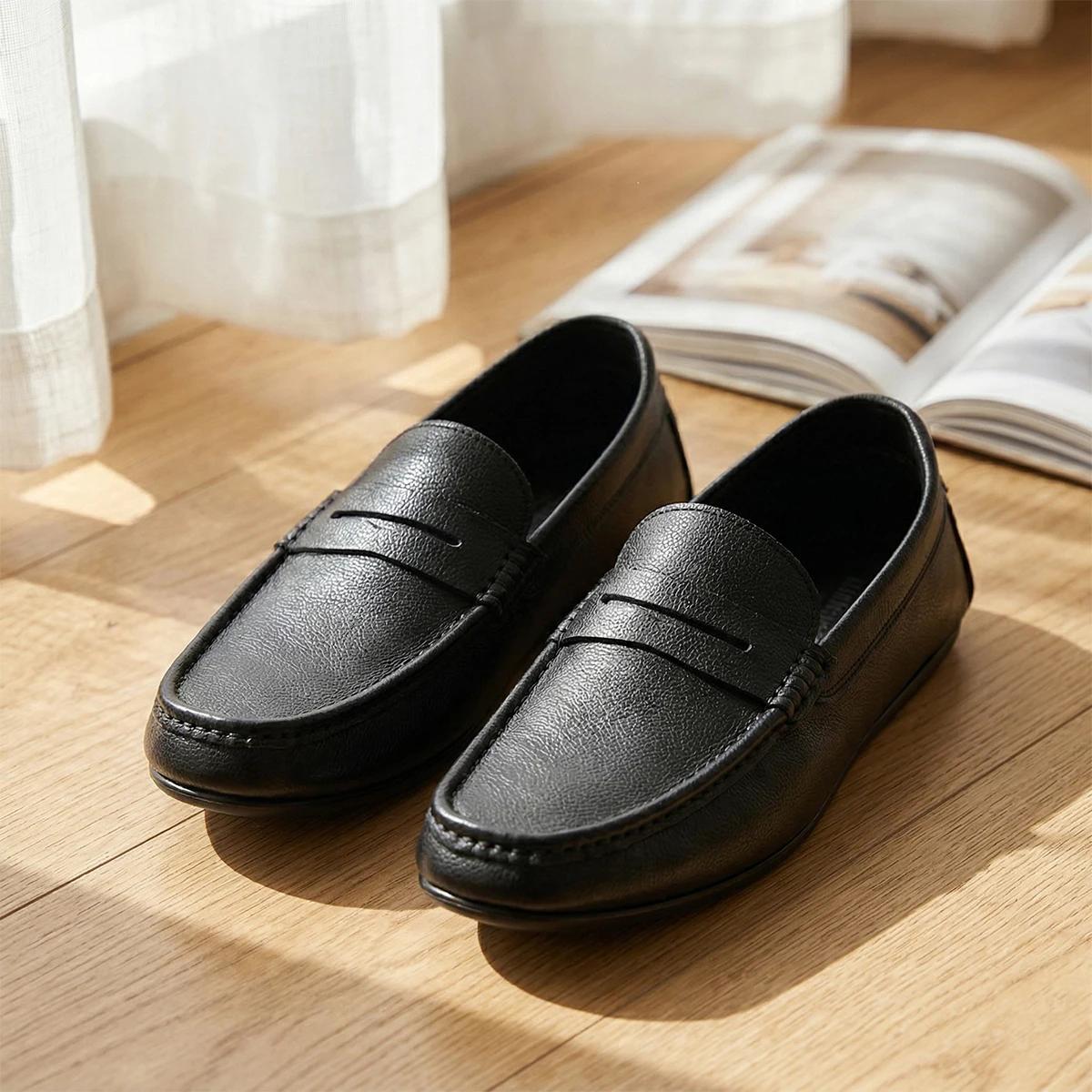 

Men's Vintage Soft Loafers Genuine Cow Leather Handmade Wear-Resistant Casual Shoes Non-Slip Outsole Dress Loafers
