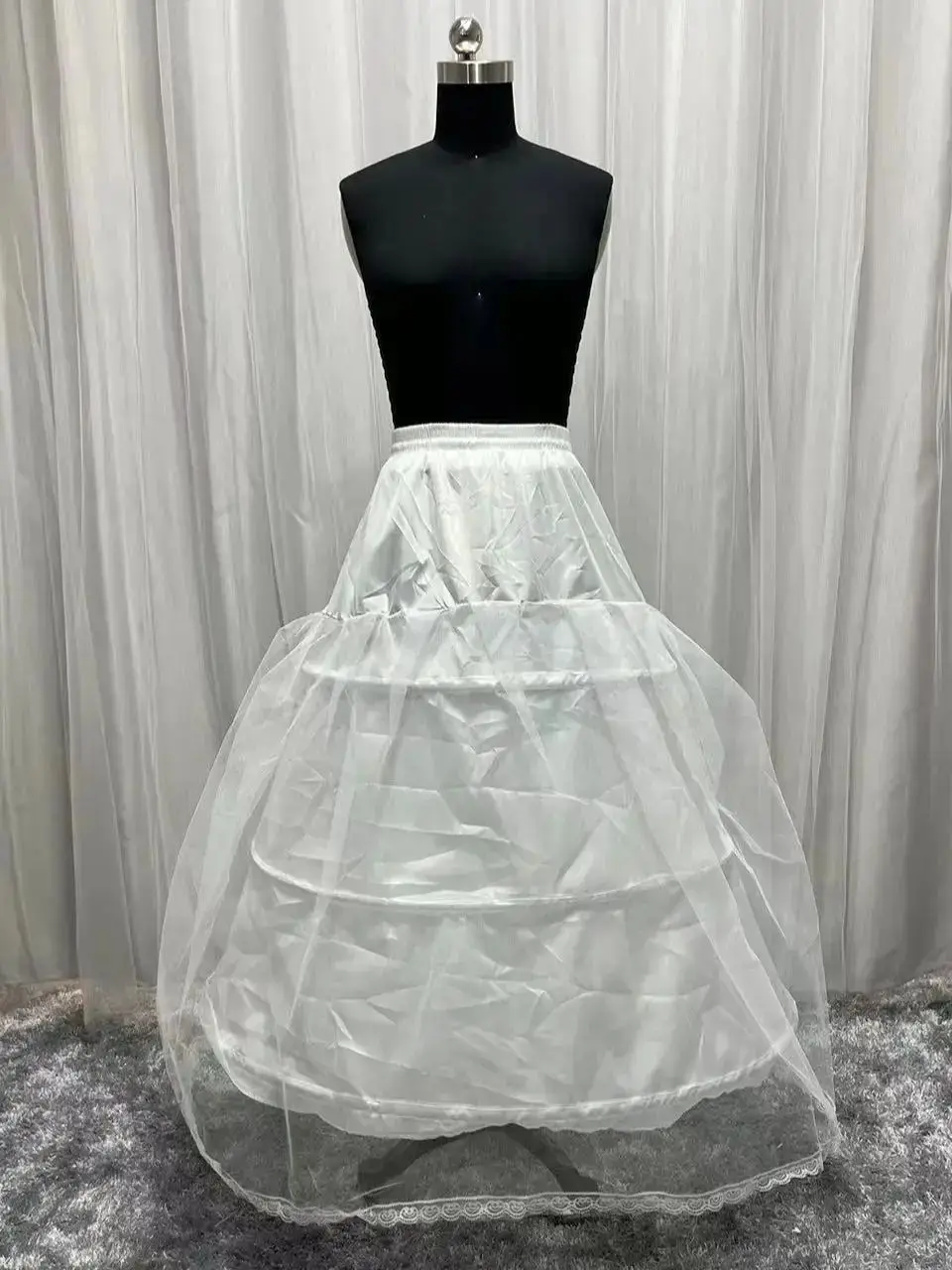 Hot Sale Lace Edge 3 Hoops A-line Petticoat Crinoline Slip Underskirt For Ball Gown wedding Dress Factory Wedding Accessories