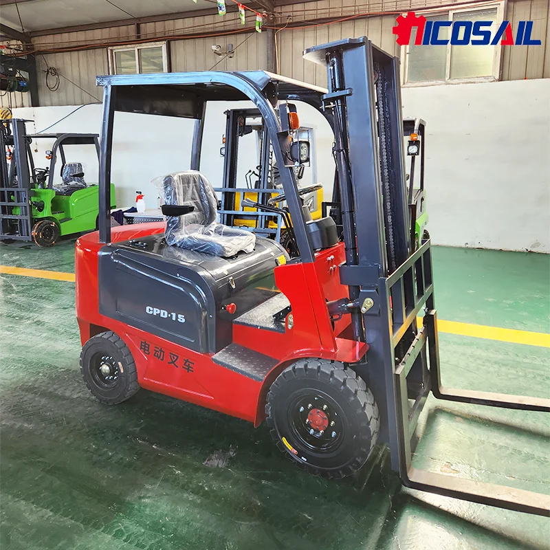 1.5T Lithium Electric Forklift UN3556 Chilwee Battery Anti-Skid Solid Tire